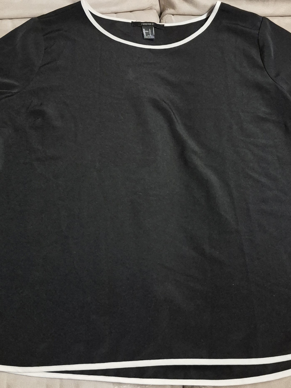 Forever 21 Black Short-Sleeve Crewneck Tee with White Trim